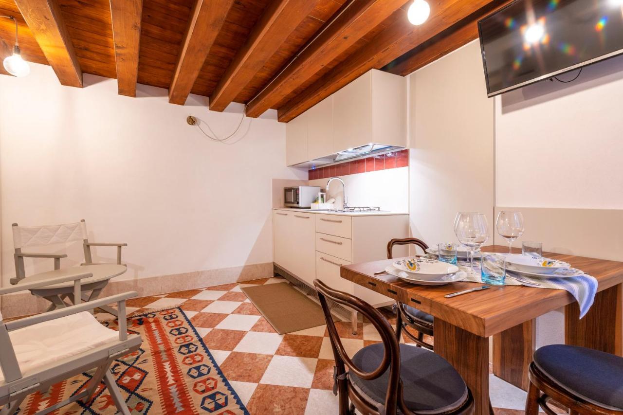 San Silvestro House Apartment Venice Ngoại thất bức ảnh